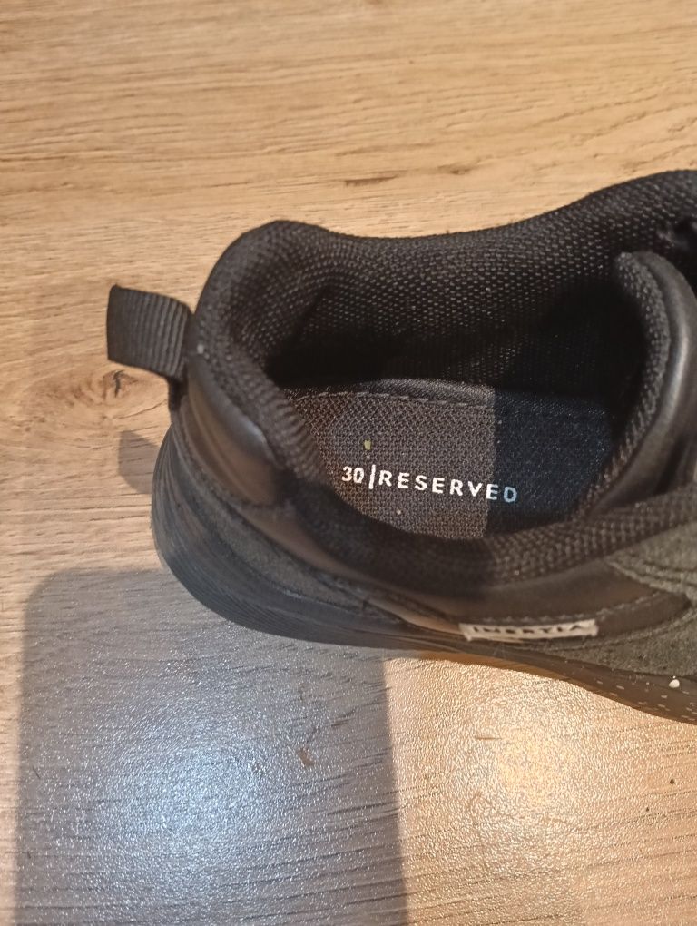 Adidasy dla chłopca roz.30 reserved