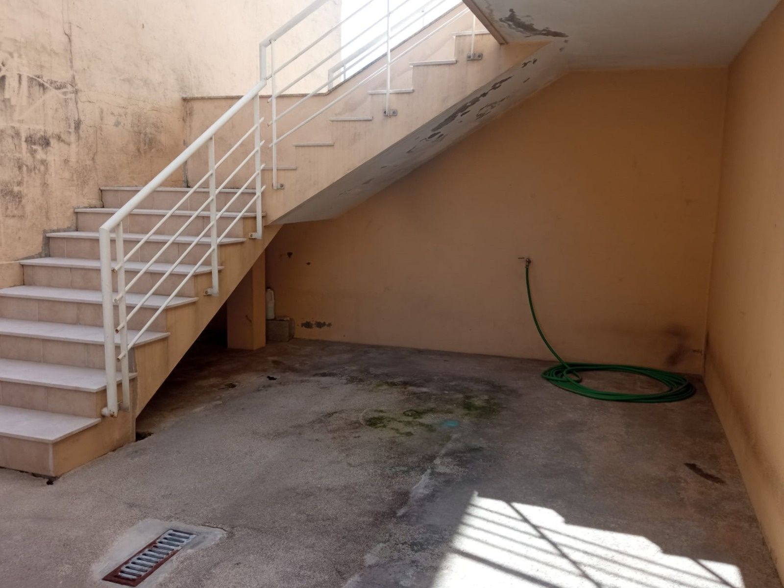 Faço pintura e renovações