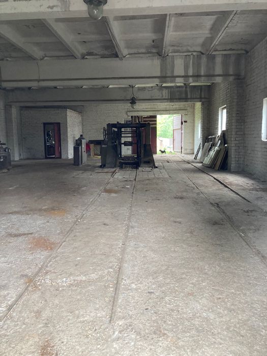 Продаж бази, складські приміщення