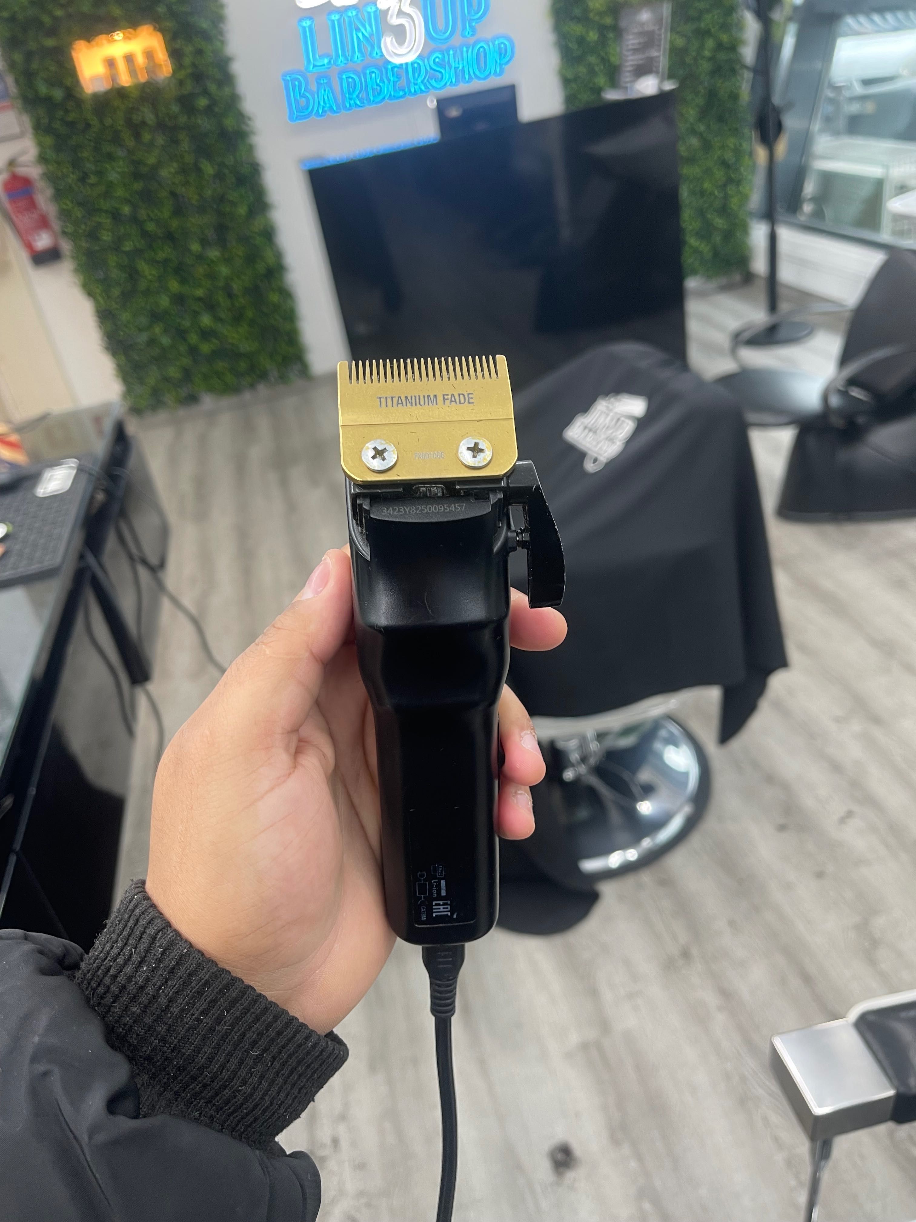 Máquina de Corta Cabelo Babyliss