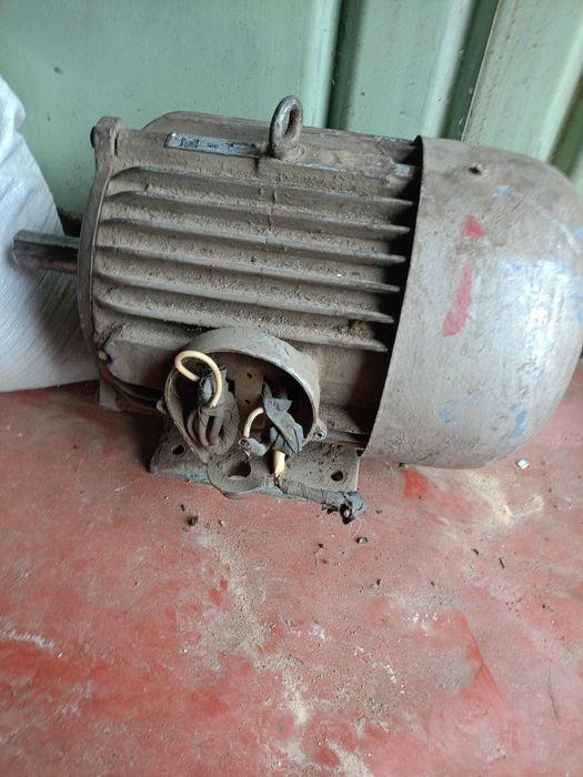 Продам электромотор