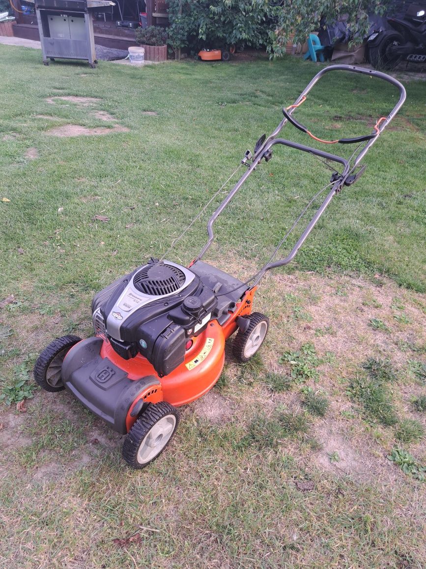 Sprzedam kosiarkę Husqvarna