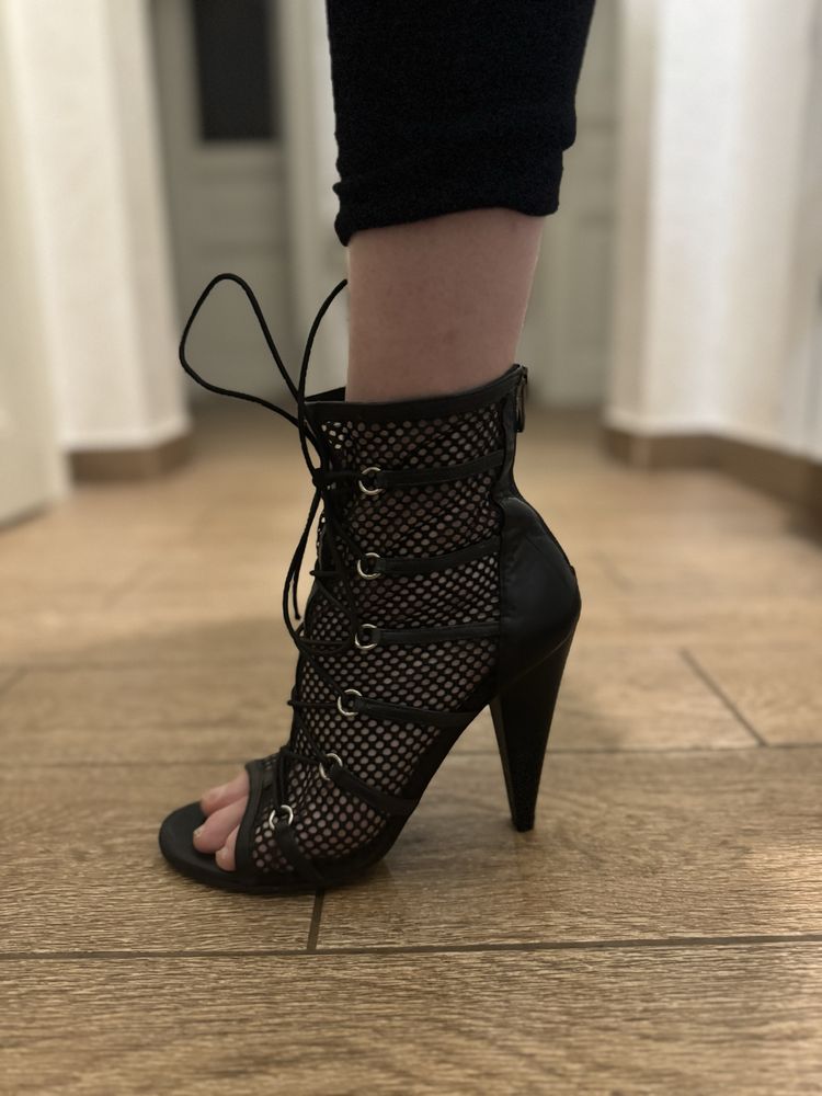 ТуфлІ для heels