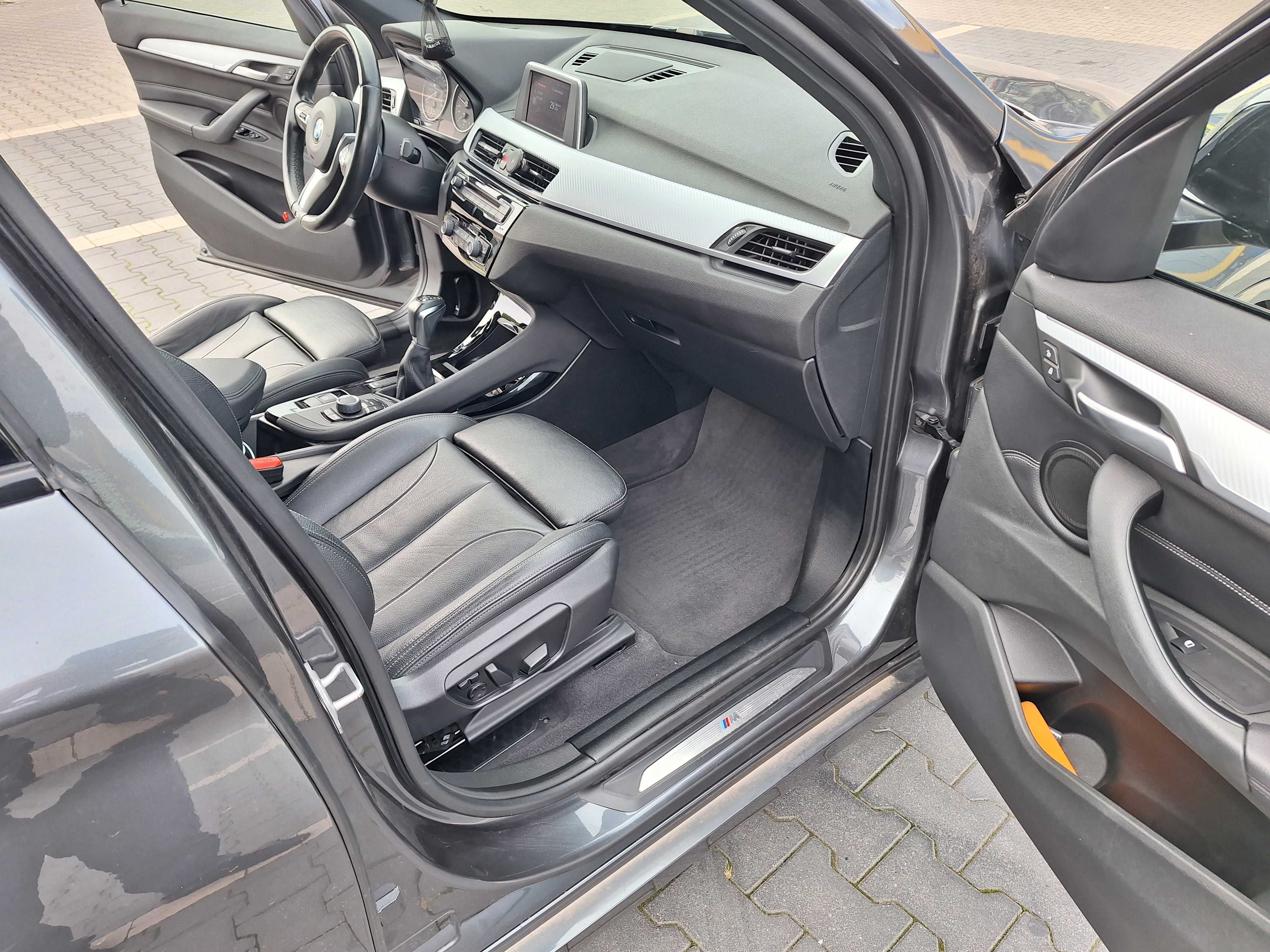BMW X1 F48 X- DRIVE M PAKIET automat 4x4 mały przebieg