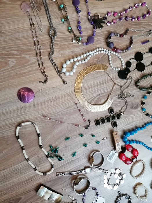 Sprzedam tanio biżuterie