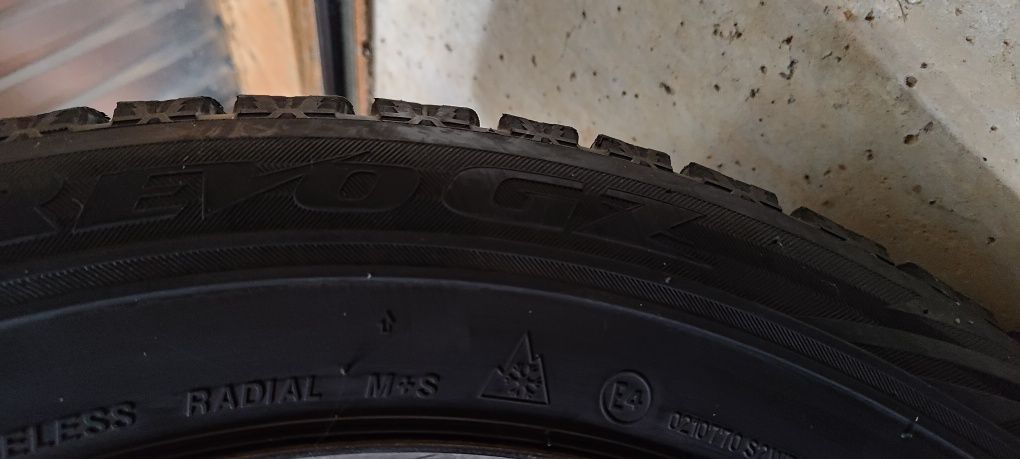 Комплект шин з дисками Bridgestone Revo GZ  205*60*16