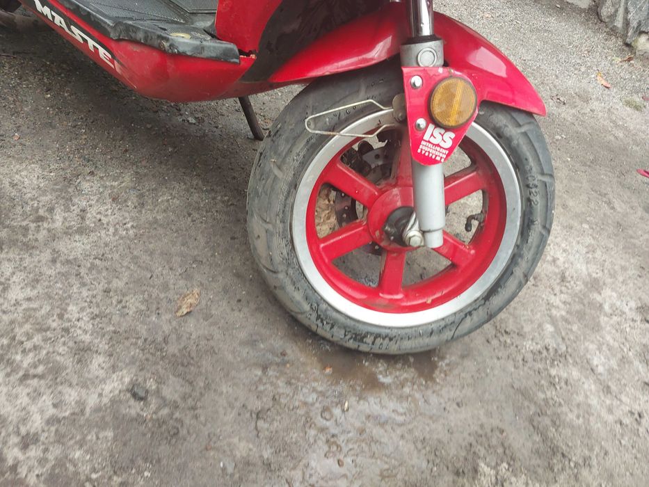 скутер 50 куб в отличном состоянии