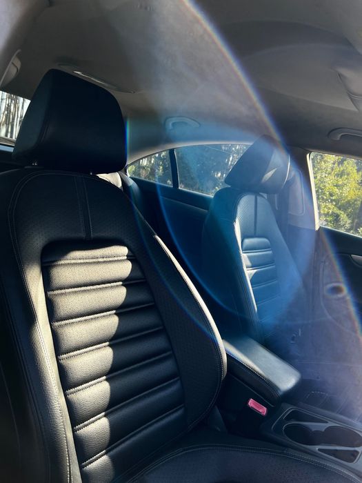 Volkswagen Passat CC 2011