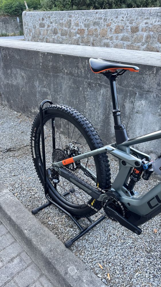 Bicicleta Cube stereo tm 140mm