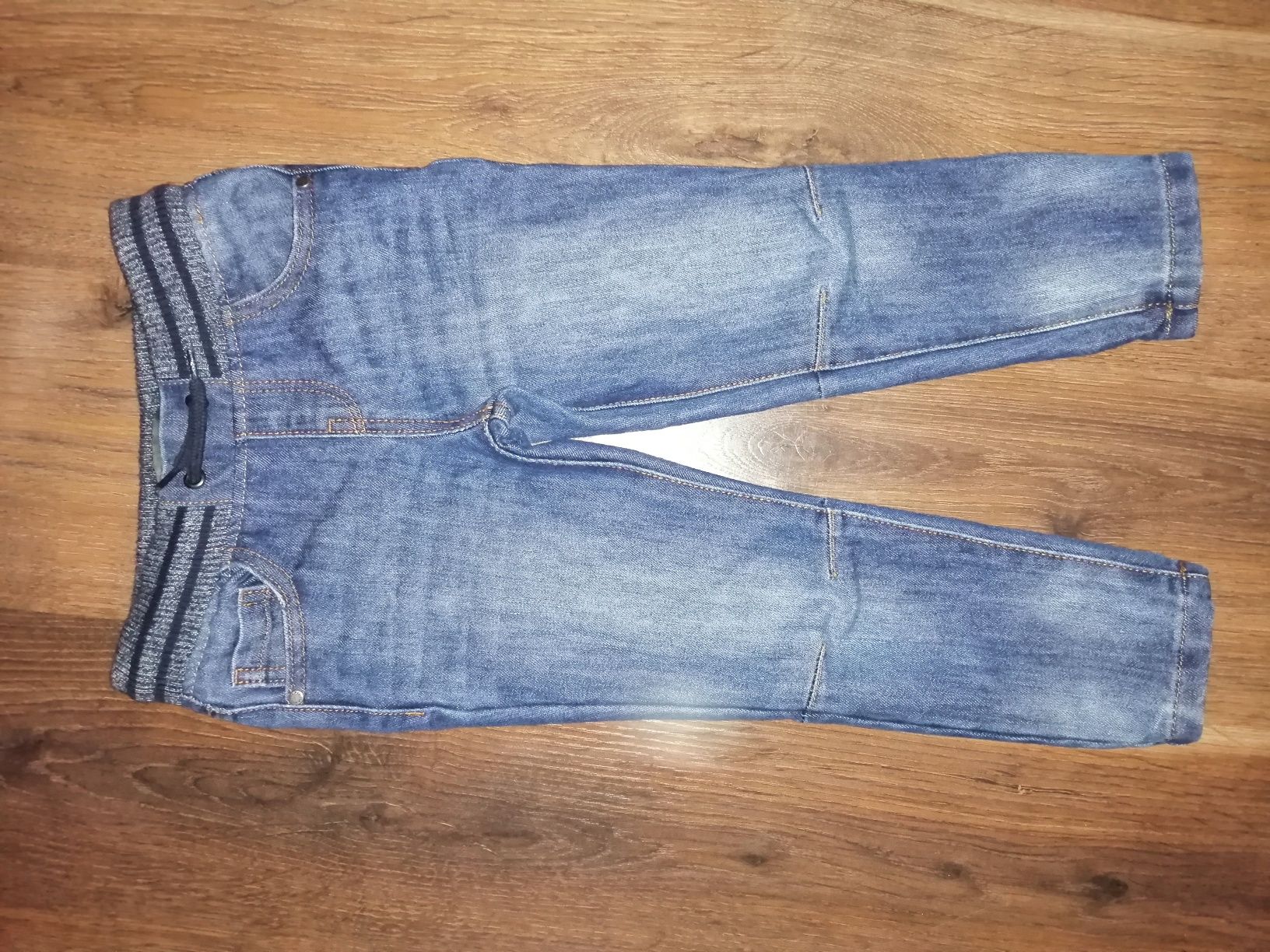 Spodnie chłopięce jeans 104