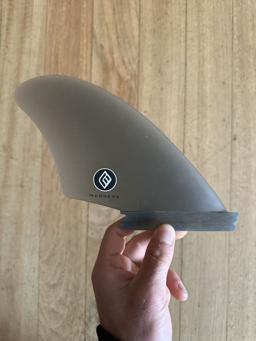 Quilha de surf twin fin Madness cinza