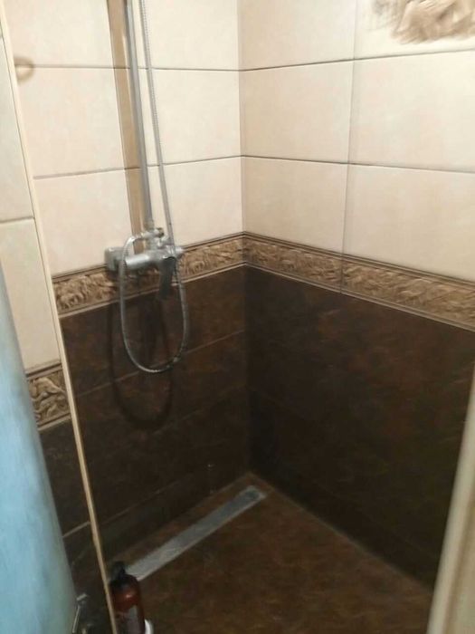 Комнаты на Любой срок на Молодой Гвардии .К морю 10 мин.