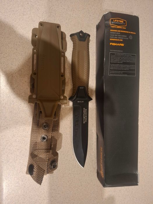 Nóż Gerber do lasu na cemping