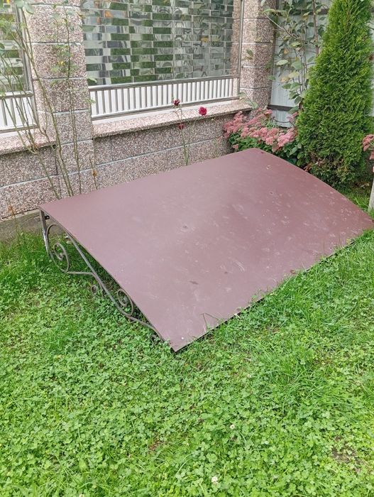 Навес на двері Навіс, дашок козирок кований