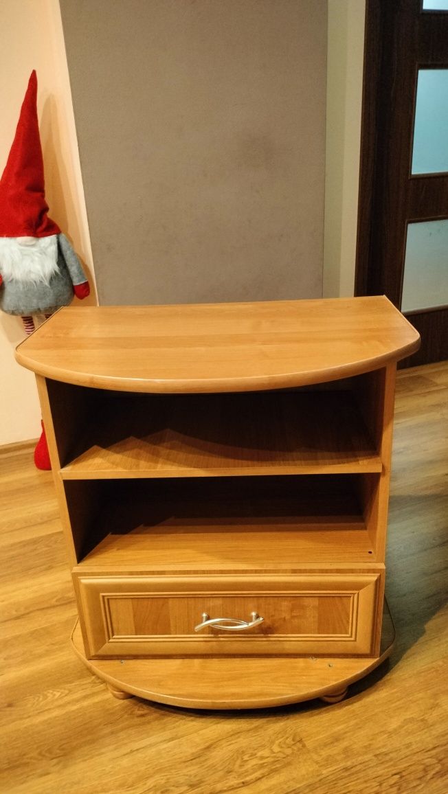 Szafka pod telewizor