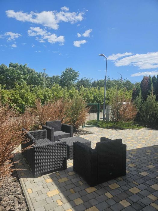 Продам котедж с ремонтом в Совиньоне