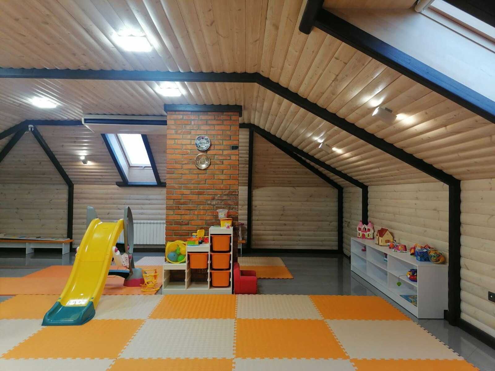 Продаж 2 - поверхового будинку в Щітках преміум класа