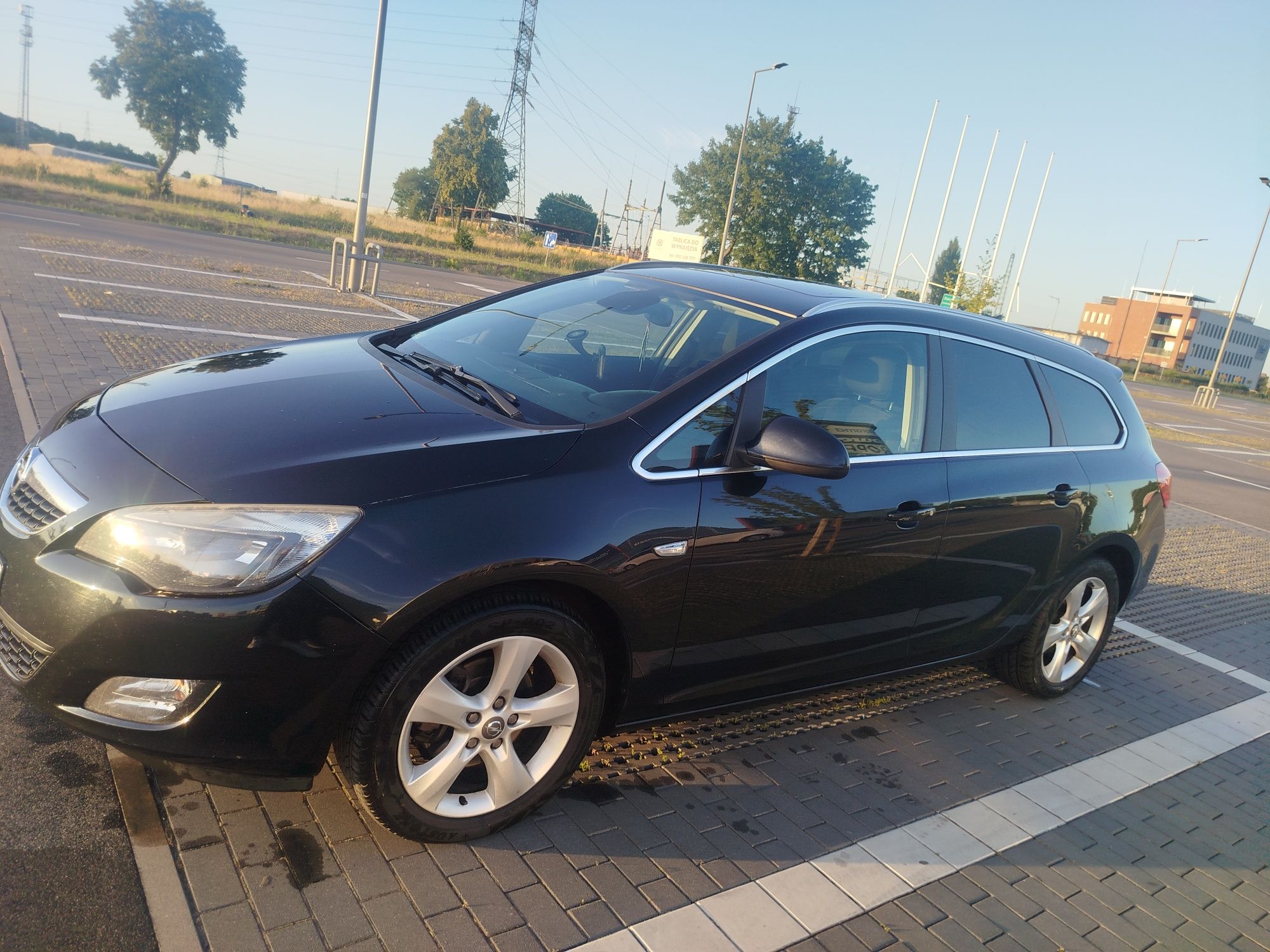 Sprzedam Opel Astra 2.0 CDTI Automat