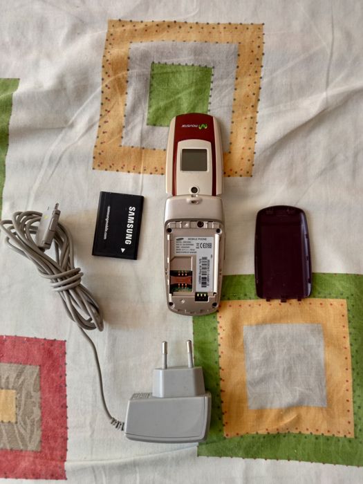 Telefon Samsung w pełni sprawny