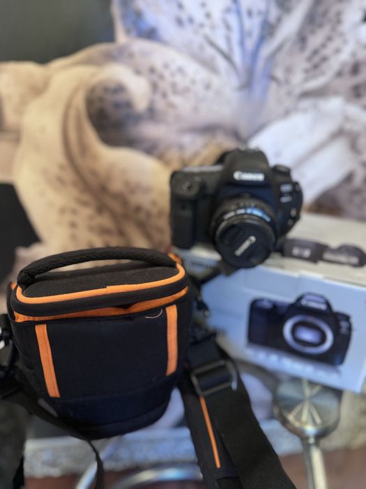 Продам Canon EOS 5D Mark IV |+ обьектив