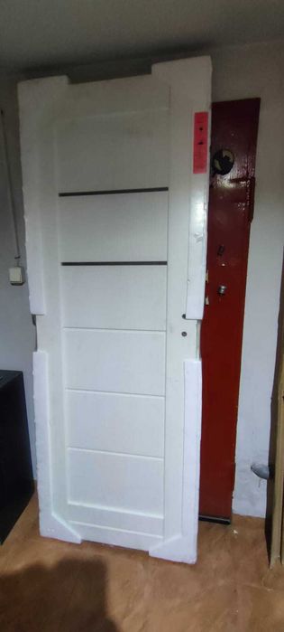 NOWE Drzwi wewnętrzne prawe 70 cm + ościeżnica regulowana 160-180