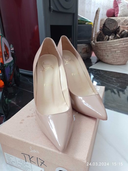 Туфлі Christian Louboutin
