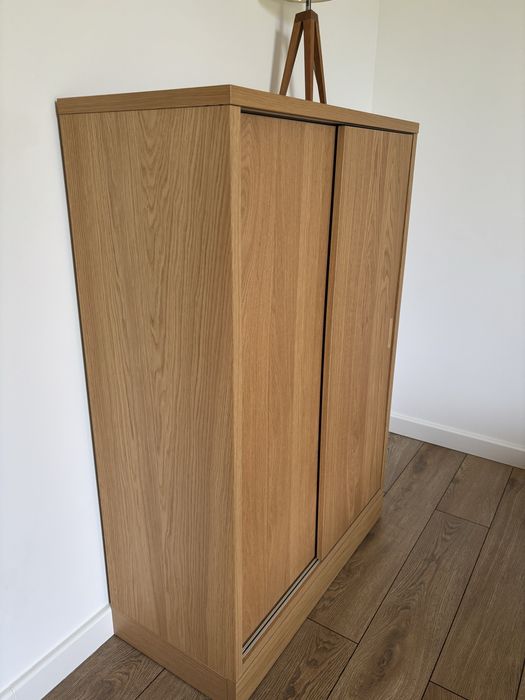 szafka komoda vintage drewniany retro z drzwiami przesuwnymi