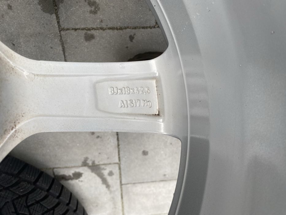 Alufelgi z oponami 235/60 R18 Volvo XC90 Felgi Opony zimowe 5x108