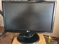 lg flatron w1943ss монітор