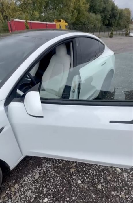 Аренда TESLA MODEL 3 dual motors long range 2021