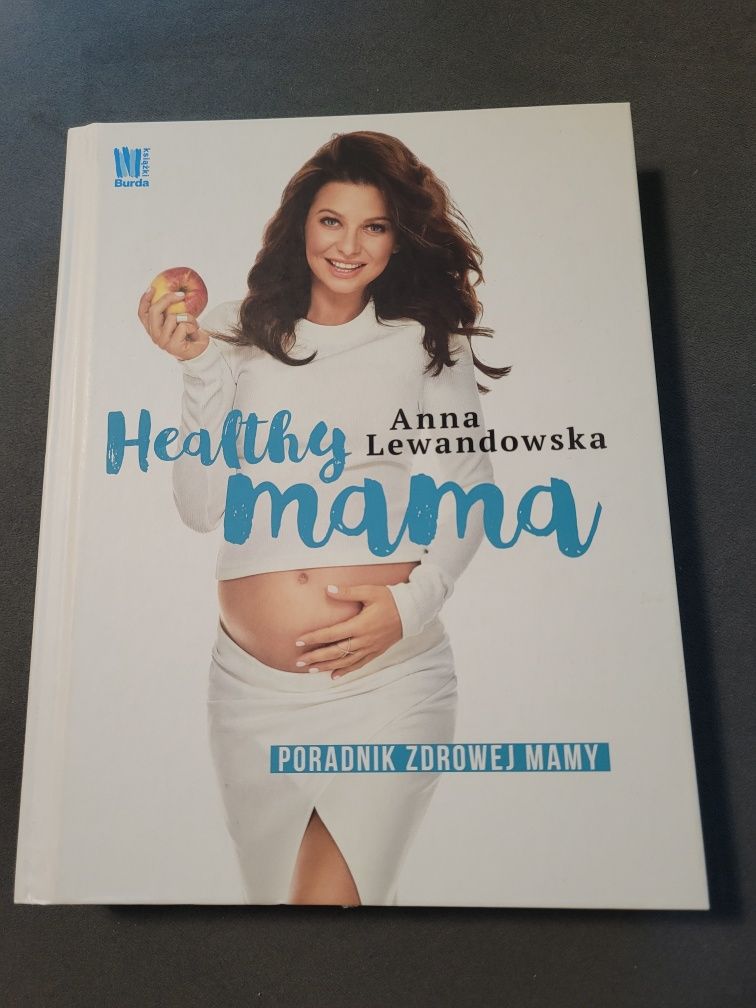 Healthy mama Anna Lewandowska