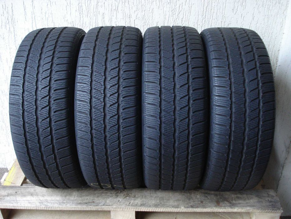 Continental Van Contact Winter 225/55 r 17C  4 - sztuki zimowe