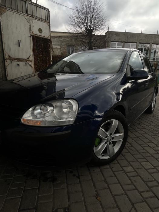 Volkswagen Golf 5 1.4 MPI