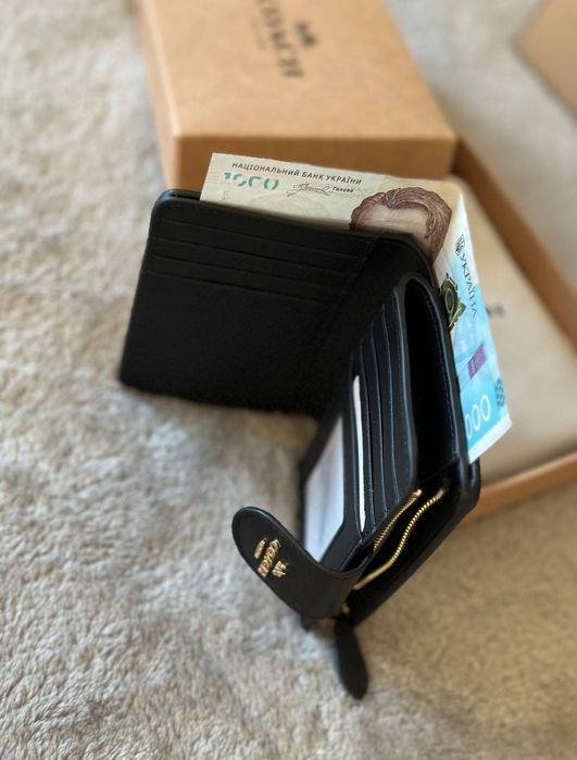 Гаманець Coach Medium Corner Zip Brown Коач коричневий кошельок