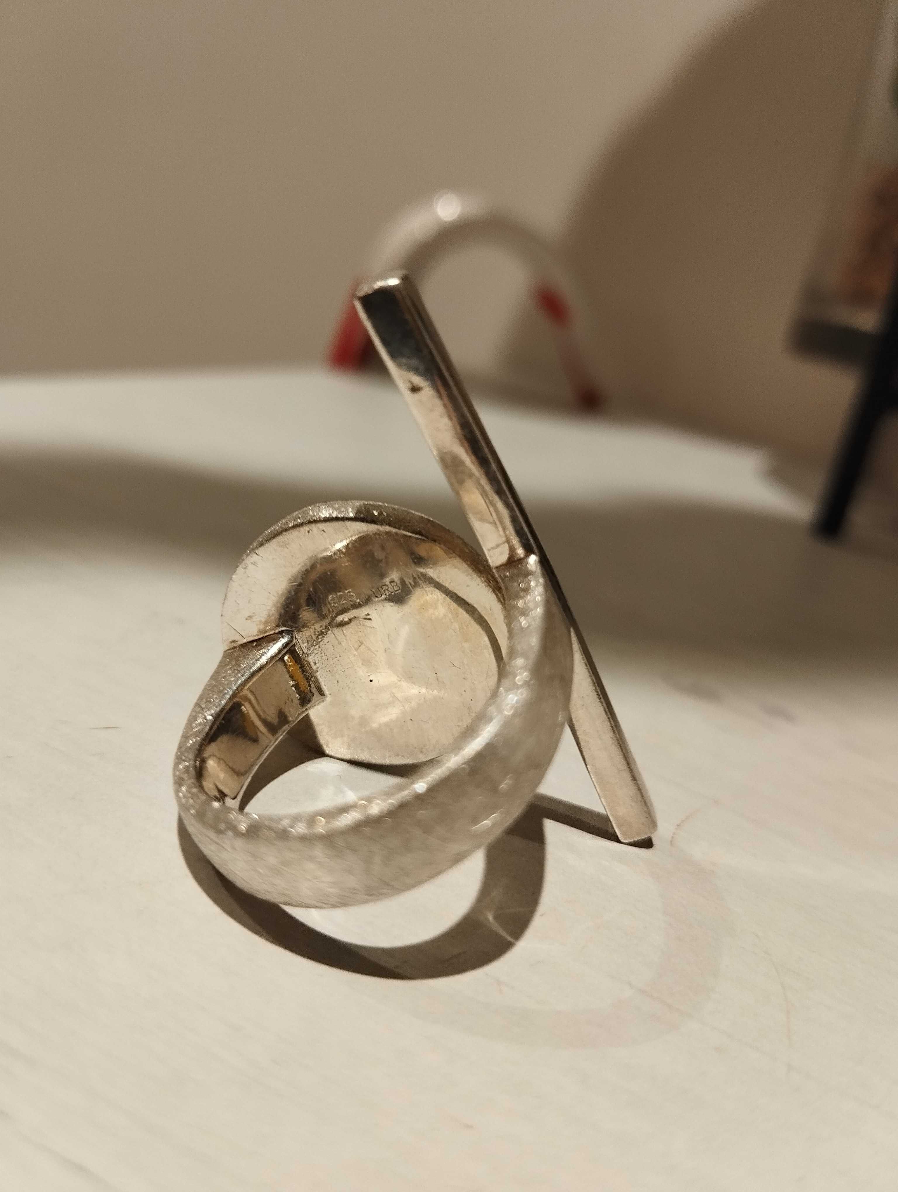 Unikatowy srebrny pierścionek 19,5 mm