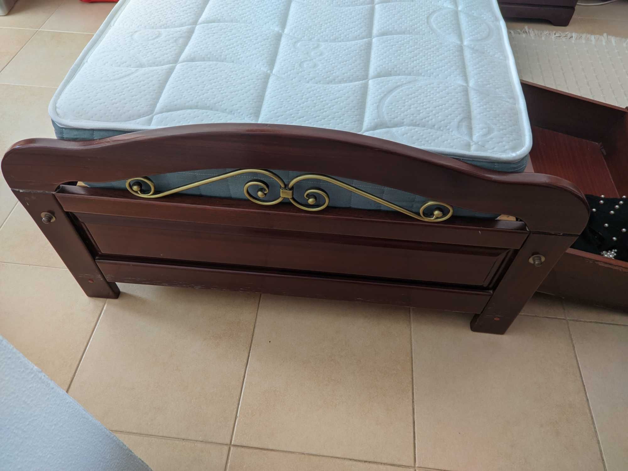 Cama de Solteiro