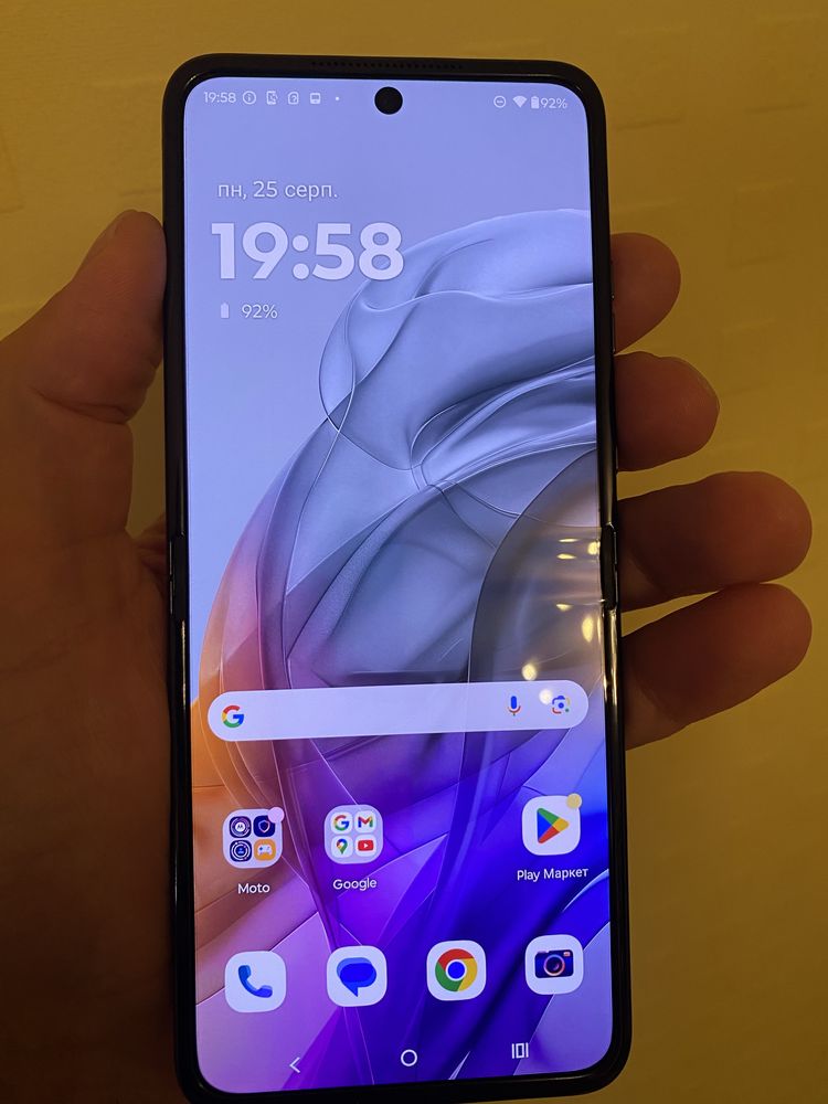 Motorola RAZR 2024 8/256Gb
