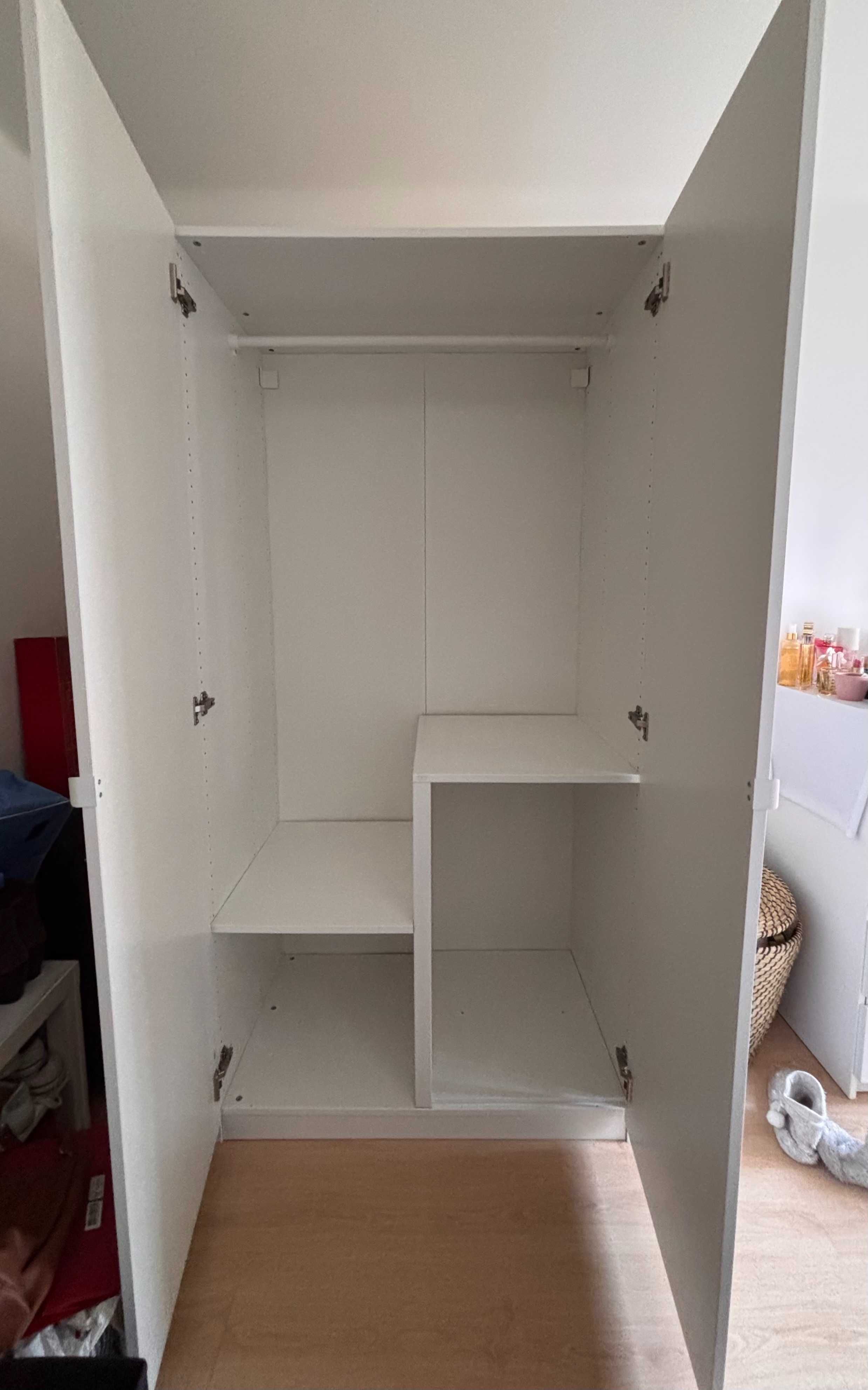 Roupeiro branco IKEA sistema PAX + komplement