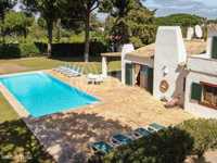 Moradia T3+1, com piscina, em Vale do Lobo, Algarve