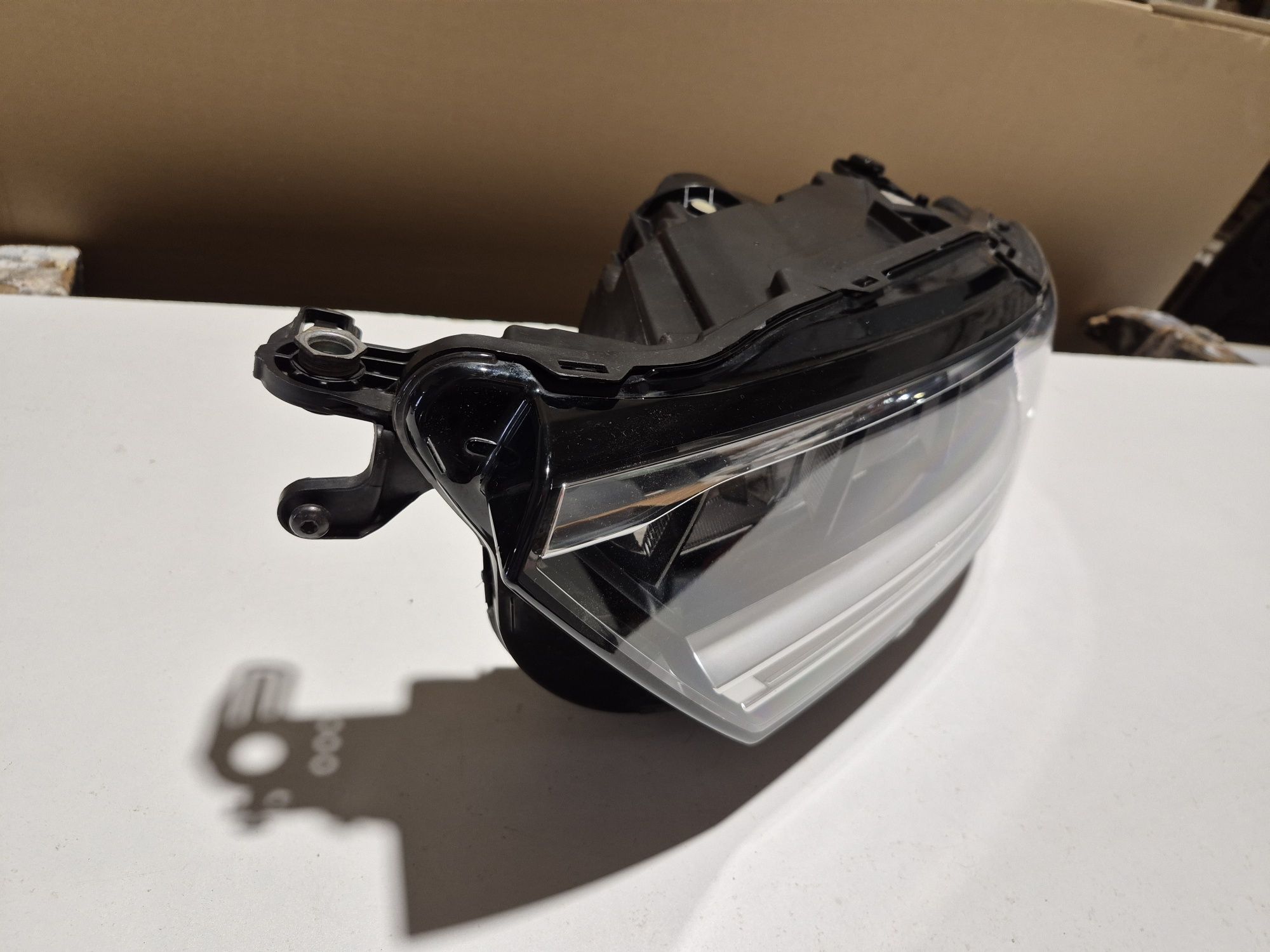 Lampa lewa full led VW T-ROC. 2GA.941.005F. Europa.