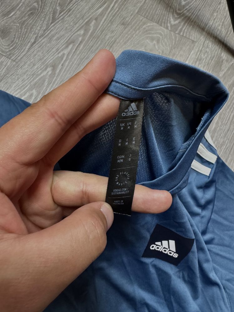 Футболка Adidas