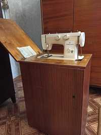Продам швейну  машинку Чайка 142 М-22-1