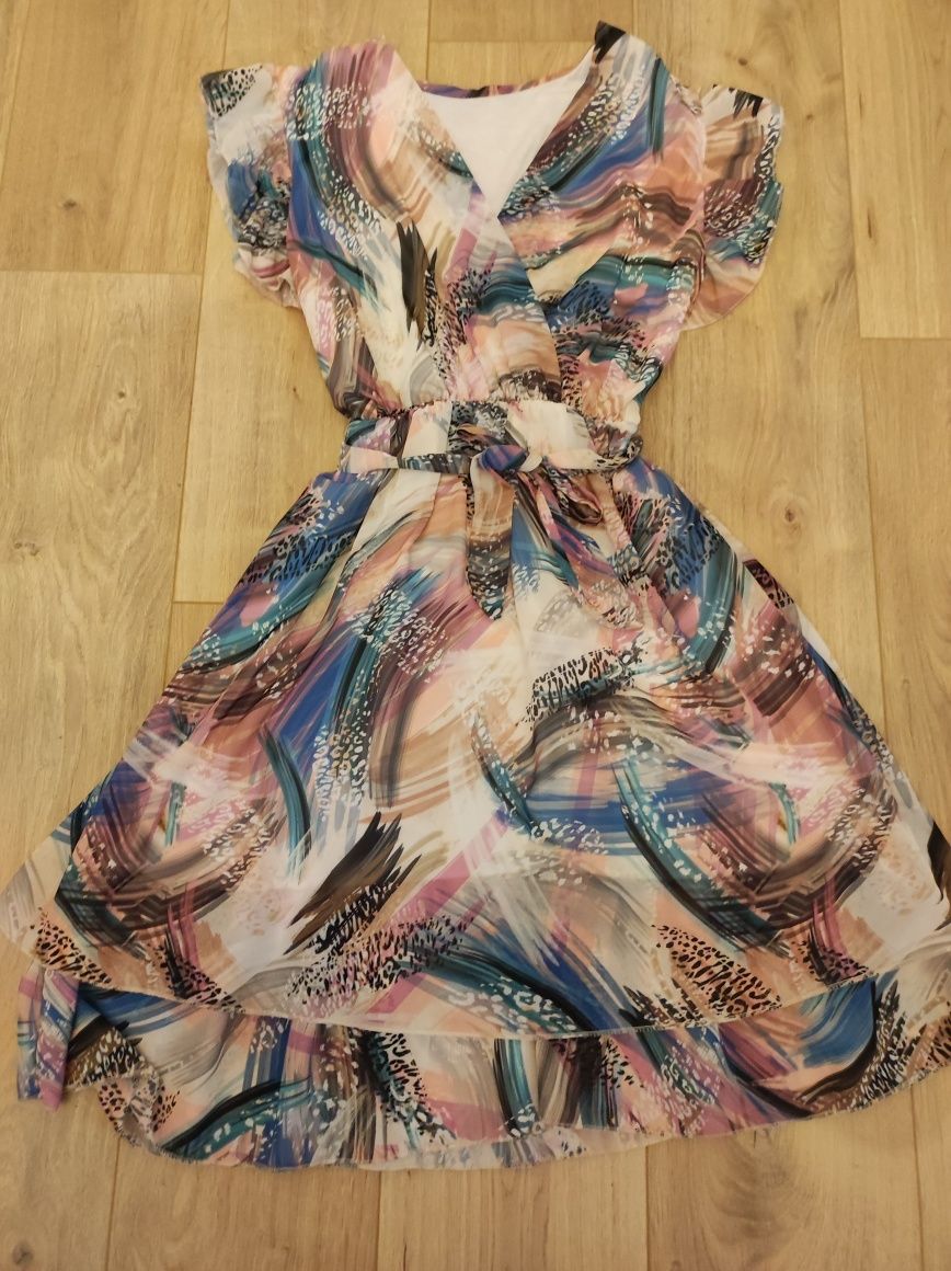 Sukienka z szyfonu