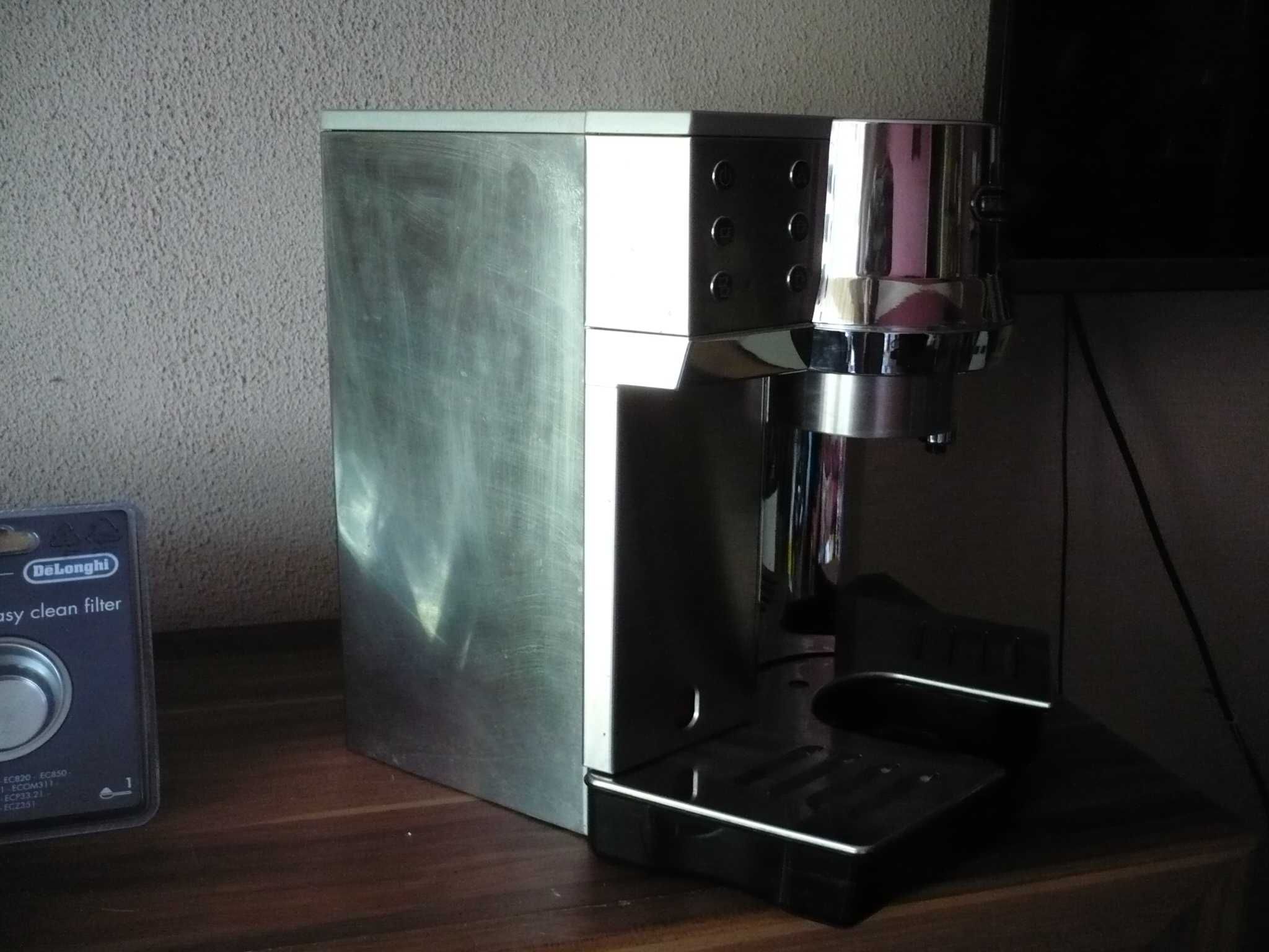 Automatyczny - Ekspres Kolbowy - Delonghi EC850 Prof. TAMPER
