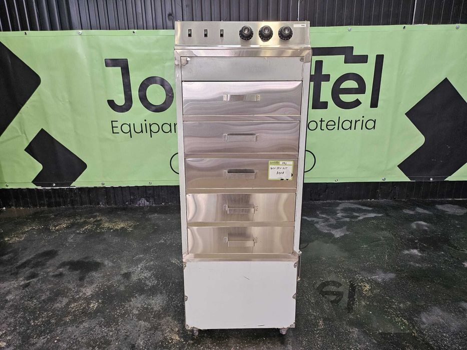 Assador elétrico a vapor