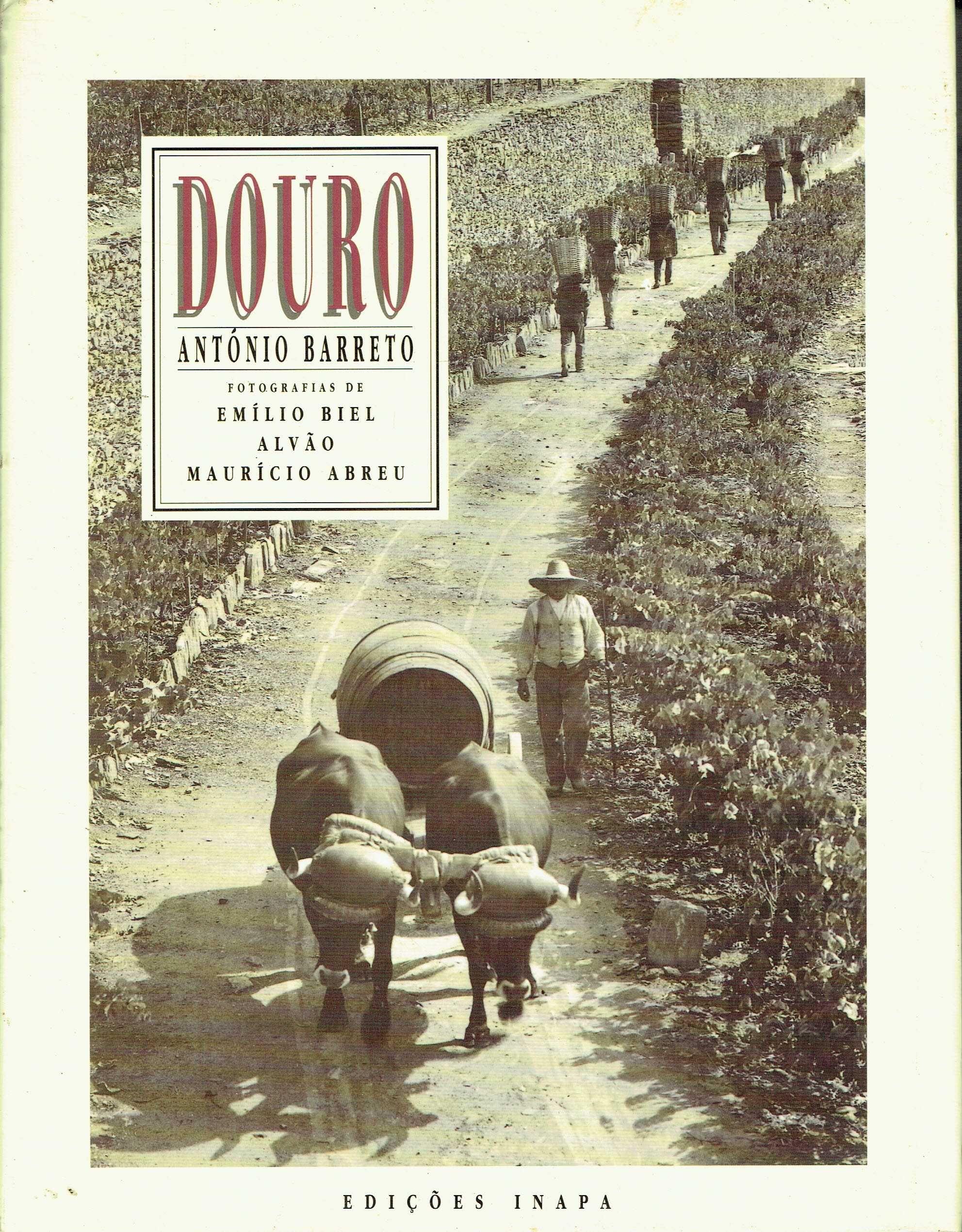 5694

Douro
de António Barreto