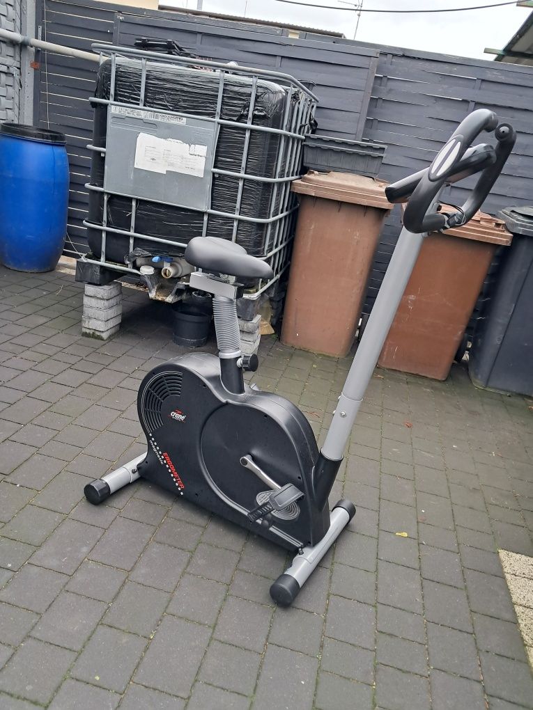 Rower stacjonarny magnetyczny