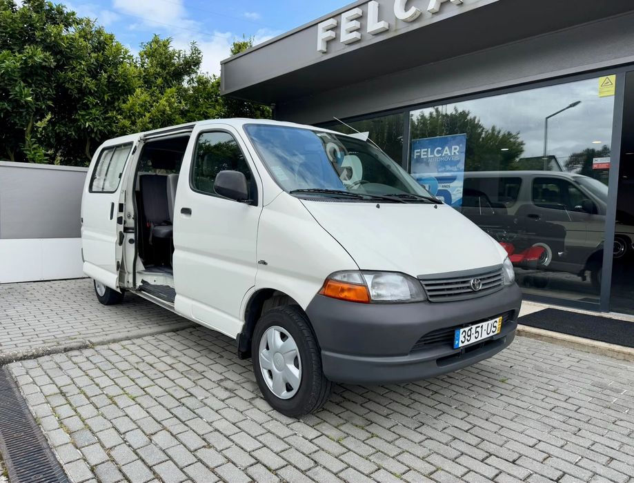 Toyota HiAce
