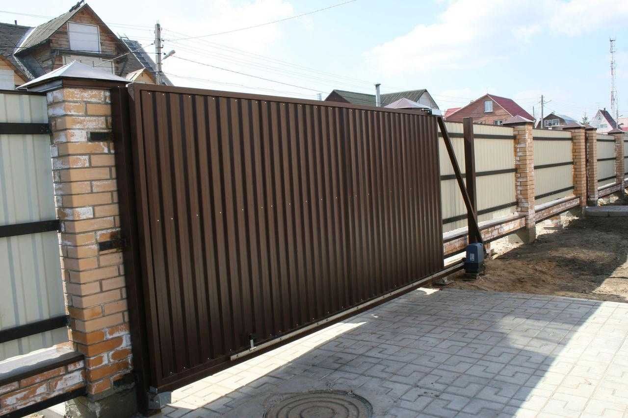 Секційні гаражні ворота. Секционные ворота на гараж. Заміри, монтаж