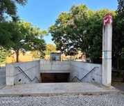 Moderno T2 com estacionamento e perto do metro